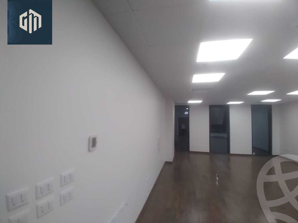 https://aqarmap.com.eg/en/listing/6146388-for-rent-cairo-new-cairo-compounds-hyde-park-centre-ville-hyde-park