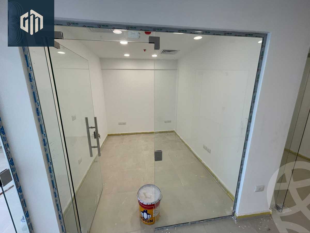 https://aqarmap.com.eg/en/listing/6146404-for-rent-cairo-new-cairo-compounds-hyde-park-centre-ville-hyde-park