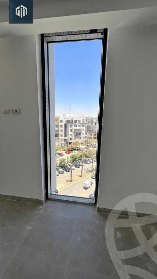 https://aqarmap.com.eg/en/listing/6147269-for-rent-cairo-new-cairo-compounds-hyde-park-centre-ville-hyde-park