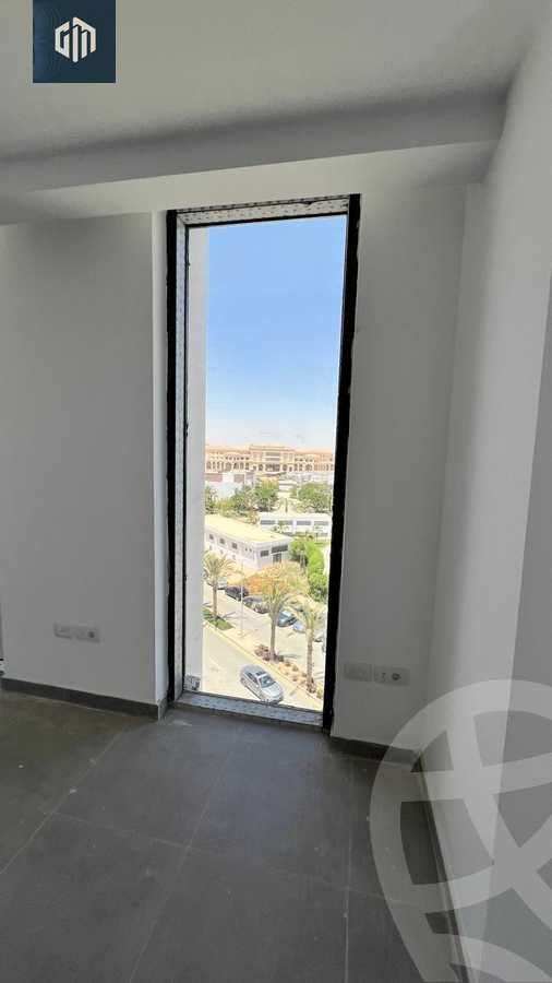 https://aqarmap.com.eg/en/listing/6147269-for-rent-cairo-new-cairo-compounds-hyde-park-centre-ville-hyde-park
