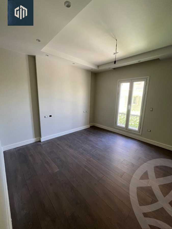 https://aqarmap.com.eg/ar/listing/6147453-for-rent-cairo-new-cairo-compounds-mountain-view-hyde-park