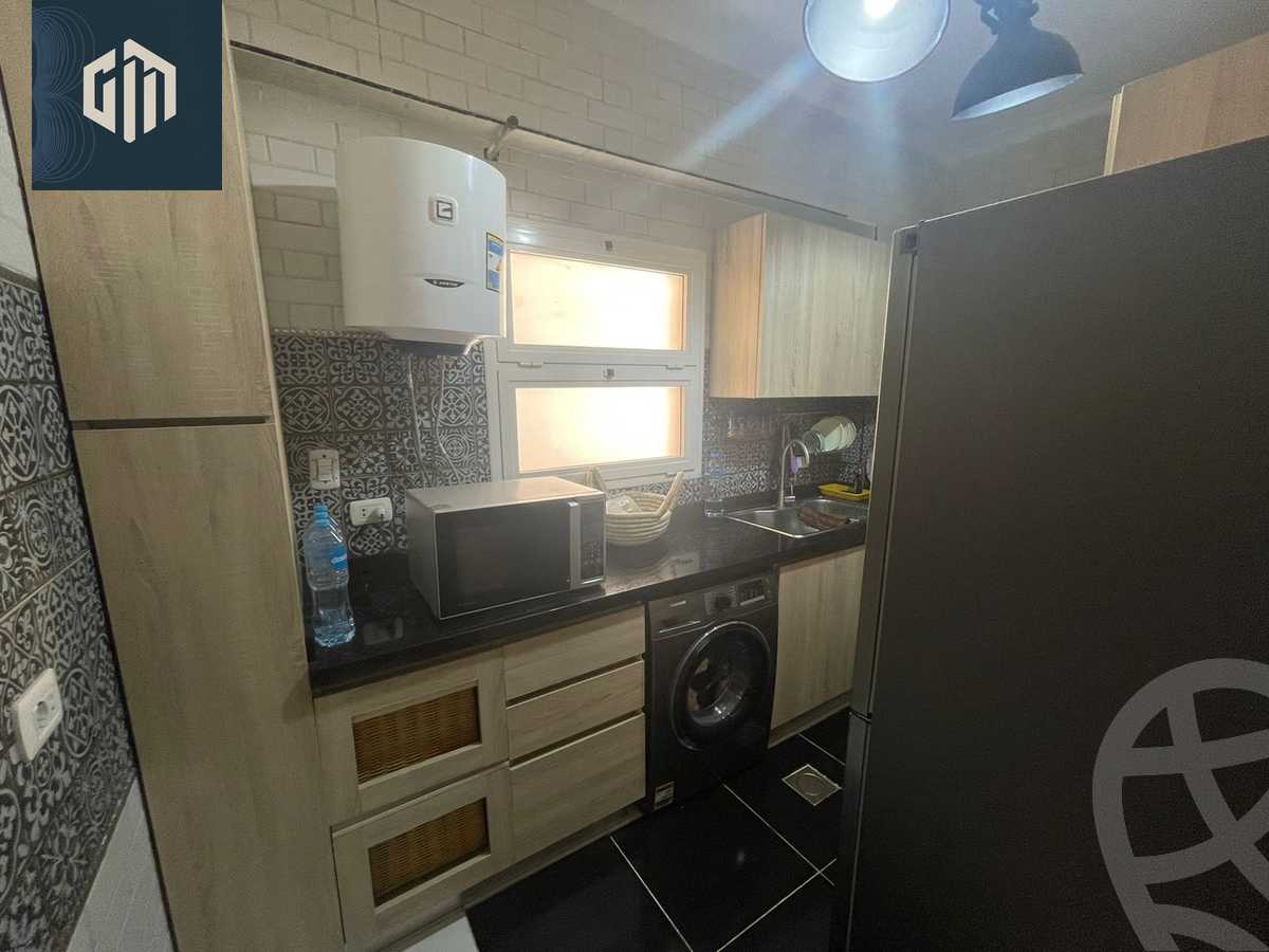 https://aqarmap.com.eg/en/listing/6151632-for-rent-cairo-new-cairo-compounds-hyde-park-centre-ville-hyde-park