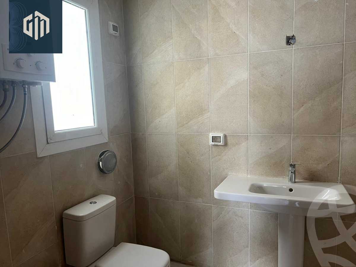 https://aqarmap.com.eg/ar/listing/6151649-for-rent-cairo-new-cairo-compounds-mountain-view-hyde-park
