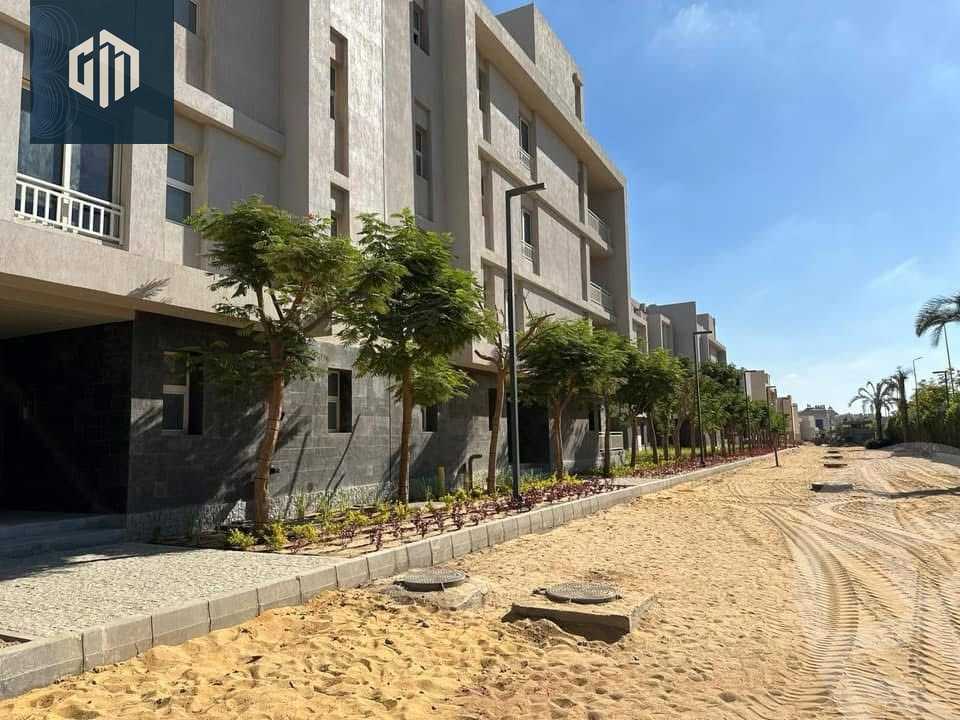 https://aqarmap.com.eg/en/listing/6151706-for-sale-cairo-new-cairo-compounds-w-signature-compound-waterway