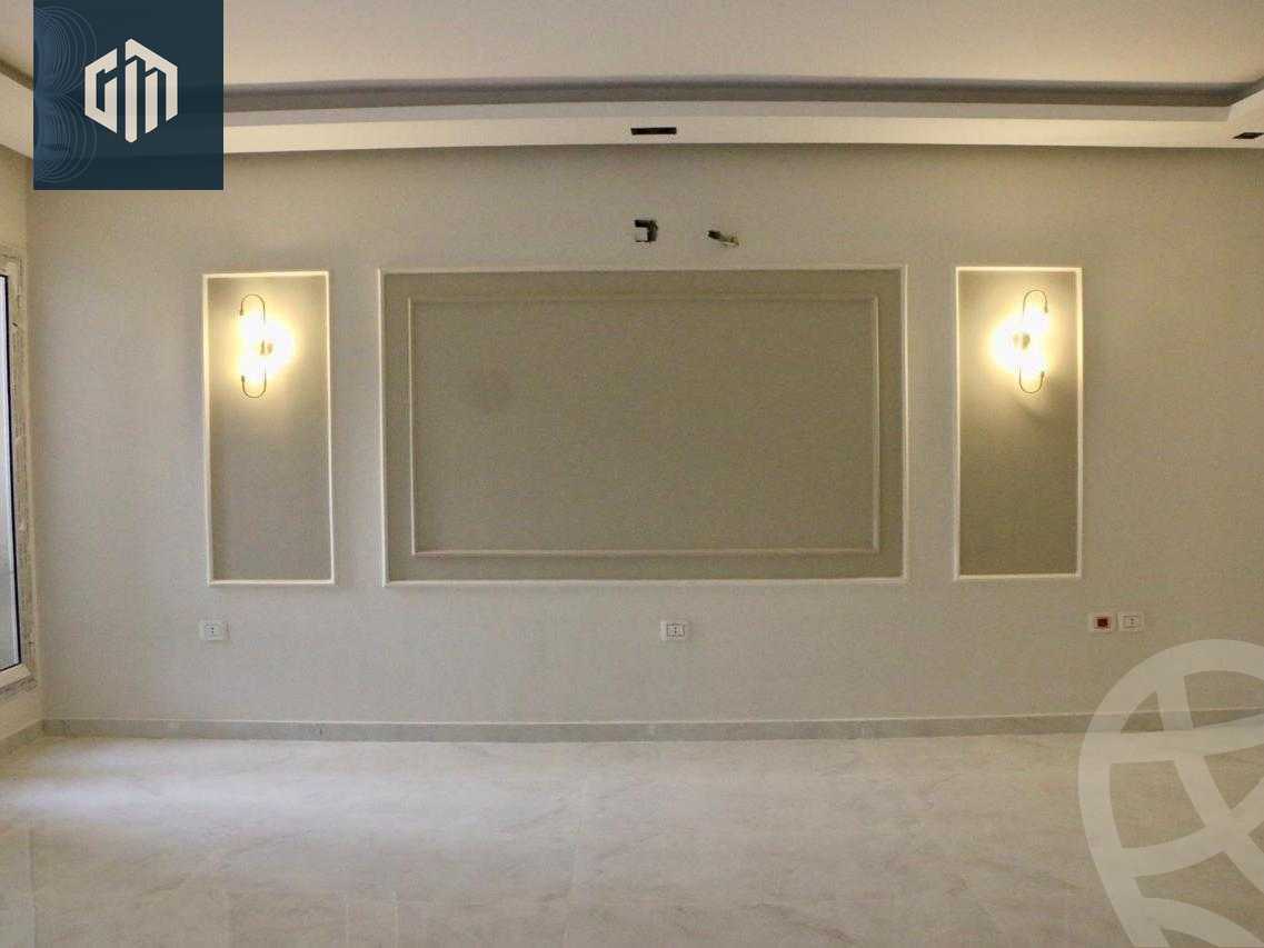 https://aqarmap.com.eg/ar/listing/6152286-for-rent-cairo-new-cairo-compounds-mountain-view-hyde-park