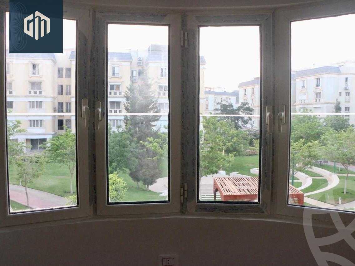 https://aqarmap.com.eg/ar/listing/6152286-for-rent-cairo-new-cairo-compounds-mountain-view-hyde-park