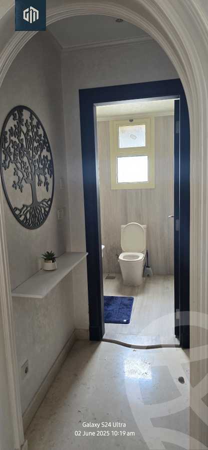 https://aqarmap.com.eg/ar/listing/6152389-for-rent-cairo-new-cairo-compounds-mivida-mivida-parcel