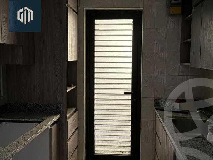 https://aqarmap.com.eg/en/listing/6152739-for-rent-cairo-new-cairo-compounds-lakeview-residence