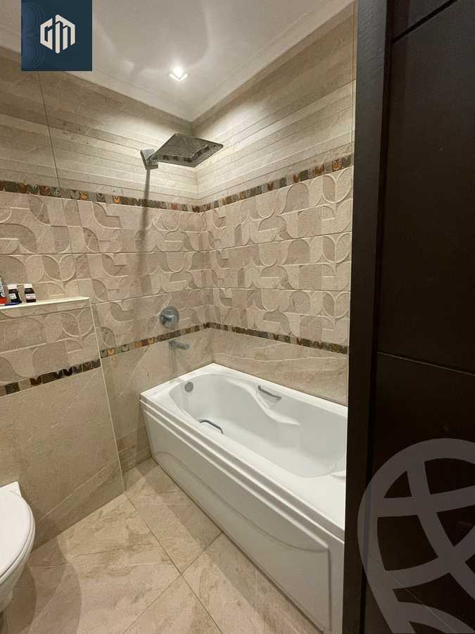 https://aqarmap.com.eg/ar/listing/6152696-for-rent-cairo-new-cairo-compounds-mountain-view-hyde-park
