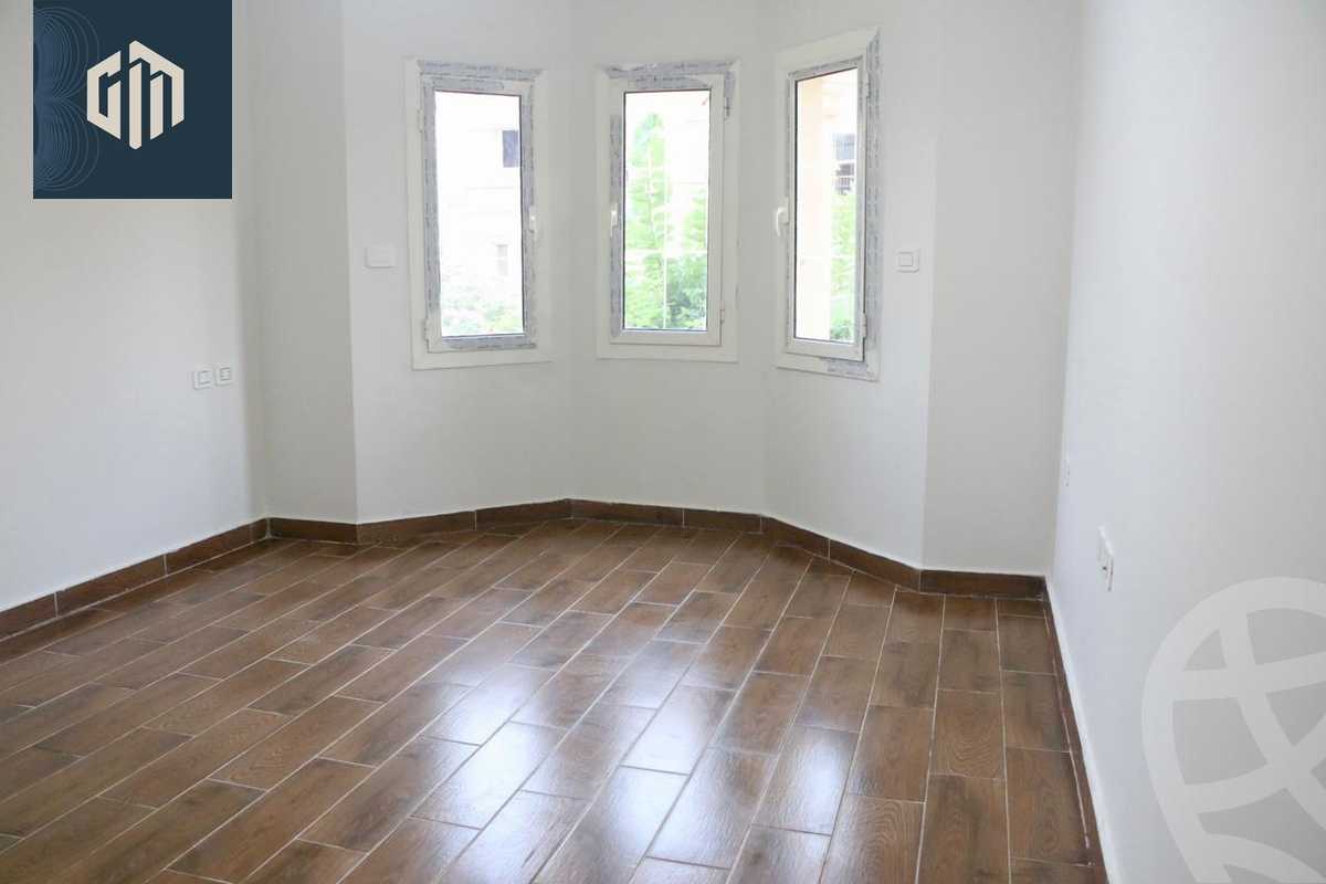 https://aqarmap.com.eg/ar/listing/6154467-for-rent-cairo-new-cairo-compounds-hyde-park-greens-hyde-park-compound