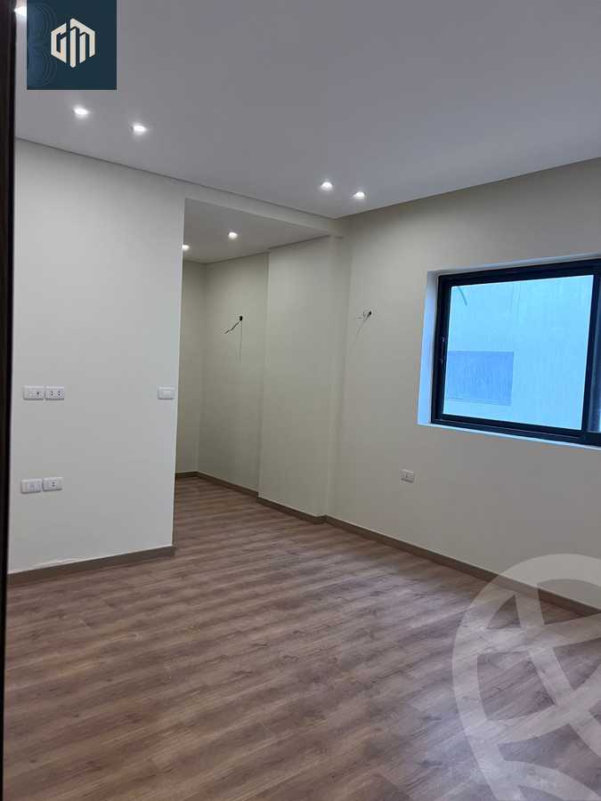 https://aqarmap.com.eg/en/listing/6157870-for-rent-cairo-new-cairo-compounds-lakeview-residence
