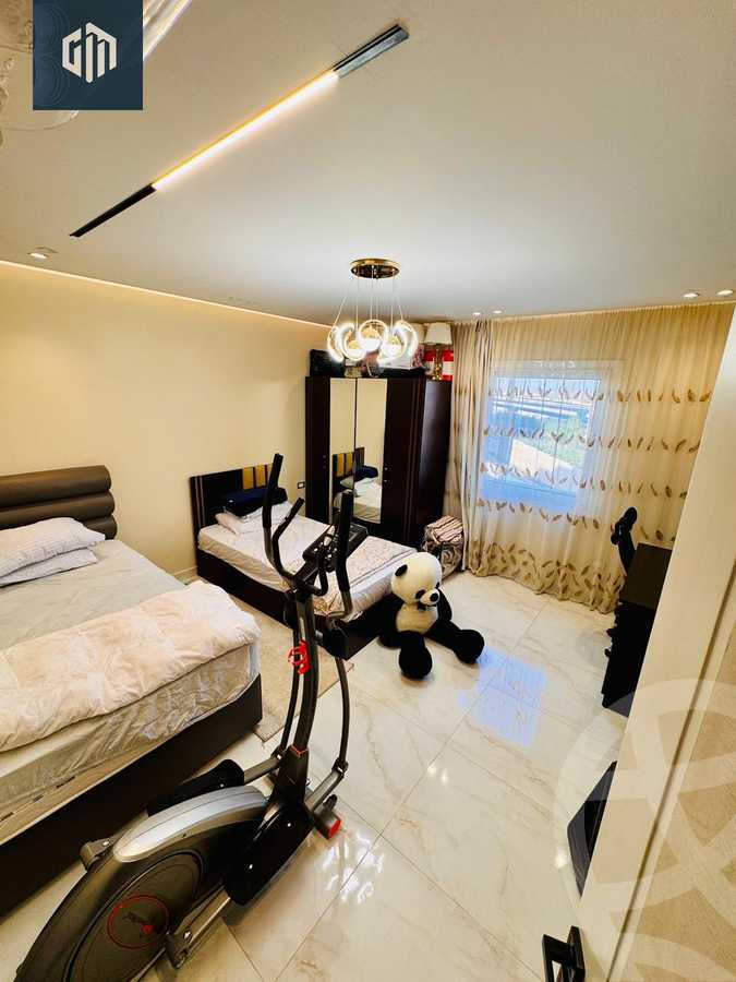 https://aqarmap.com.eg/ar/listing/6186040-for-rent-cairo-new-cairo-compounds-hyde-park-centre-ville-hyde-park