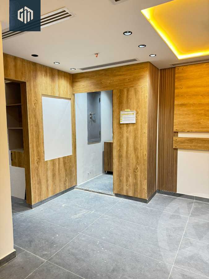 https://aqarmap.com.eg/ar/listing/6187178-for-rent-cairo-new-cairo-compounds-hyde-park-centre-ville-hyde-park