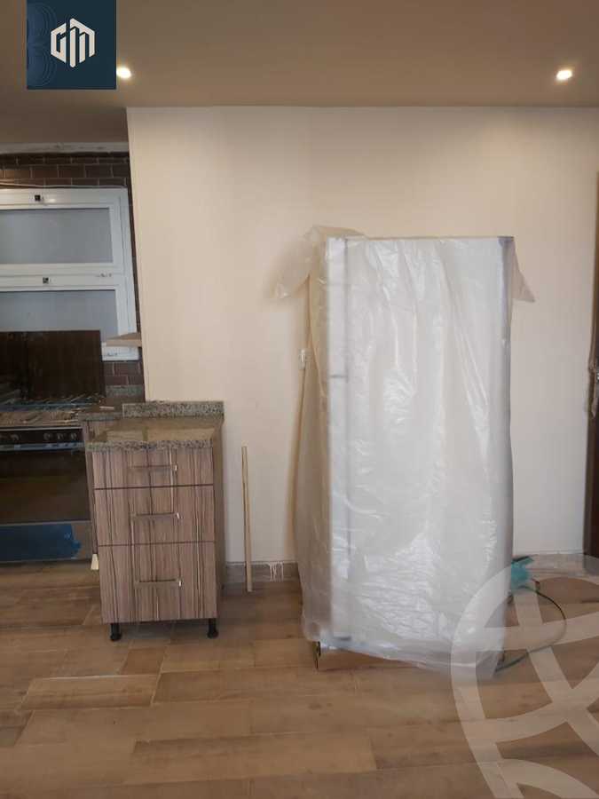 https://aqarmap.com.eg/ar/listing/6189769-for-rent-cairo-new-cairo-compounds-hyde-park-centre-ville-hyde-park