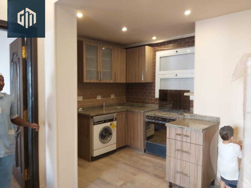 https://aqarmap.com.eg/ar/listing/6189769-for-rent-cairo-new-cairo-compounds-hyde-park-centre-ville-hyde-park