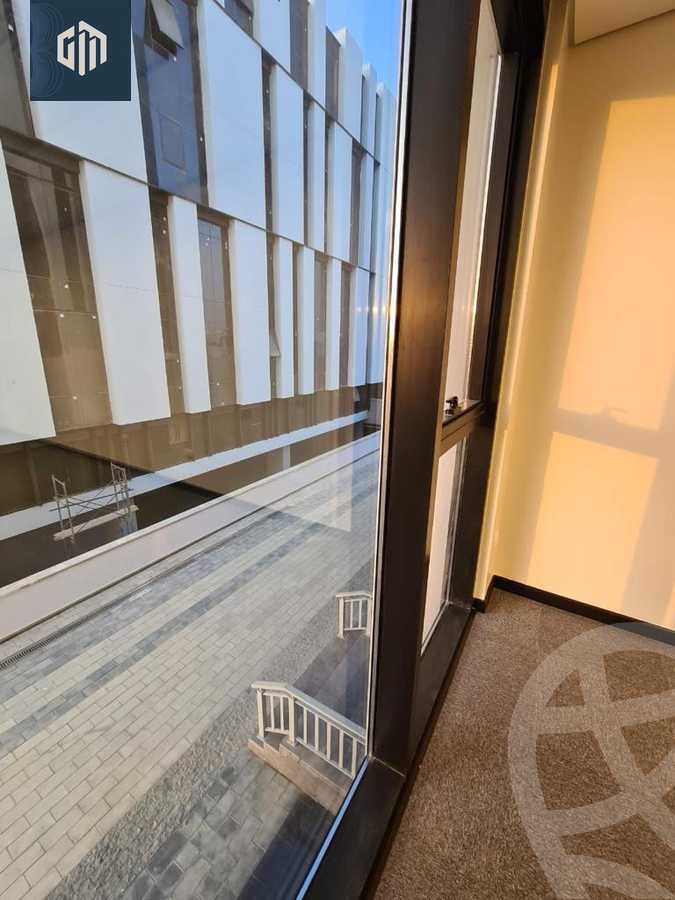 https://aqarmap.com.eg/ar/listing/6190058-for-rent-cairo-new-cairo-compounds-hyde-park-centre-ville-hyde-park