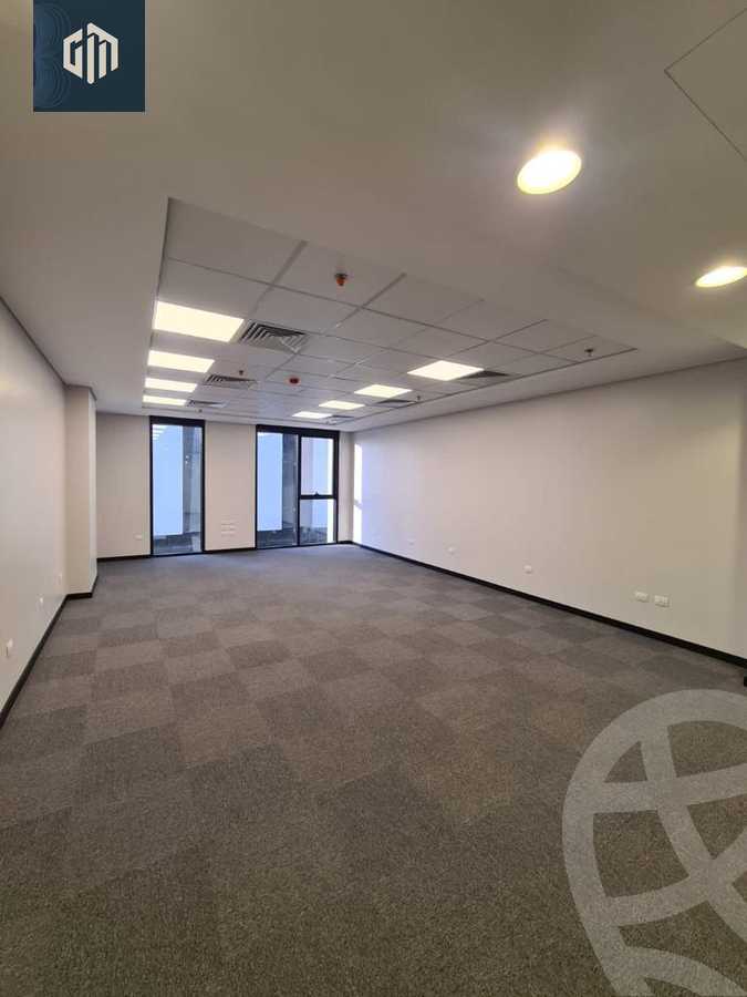 https://aqarmap.com.eg/ar/listing/6190058-for-rent-cairo-new-cairo-compounds-hyde-park-centre-ville-hyde-park