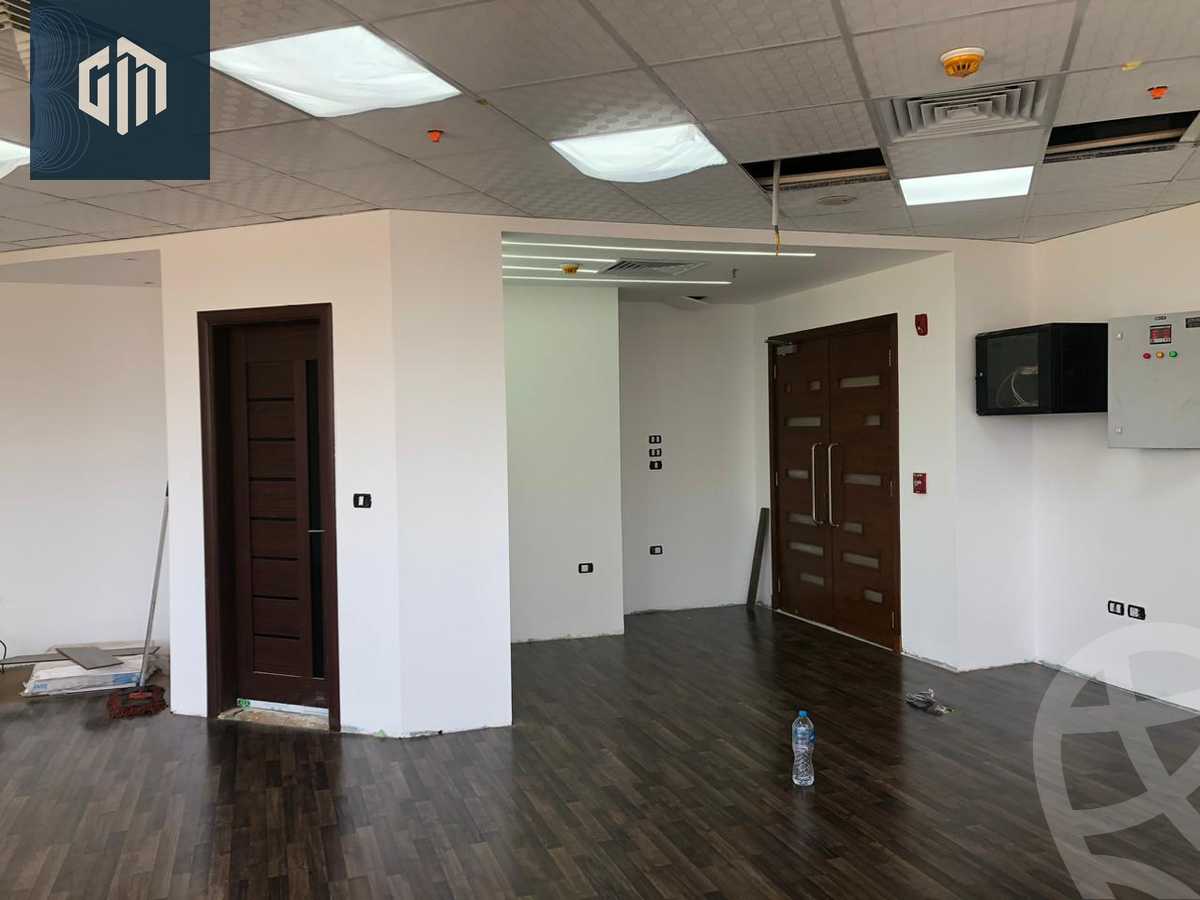 https://aqarmap.com.eg/en/listing/6190130-for-rent-cairo-new-cairo-compounds-hyde-park-centre-ville-hyde-park