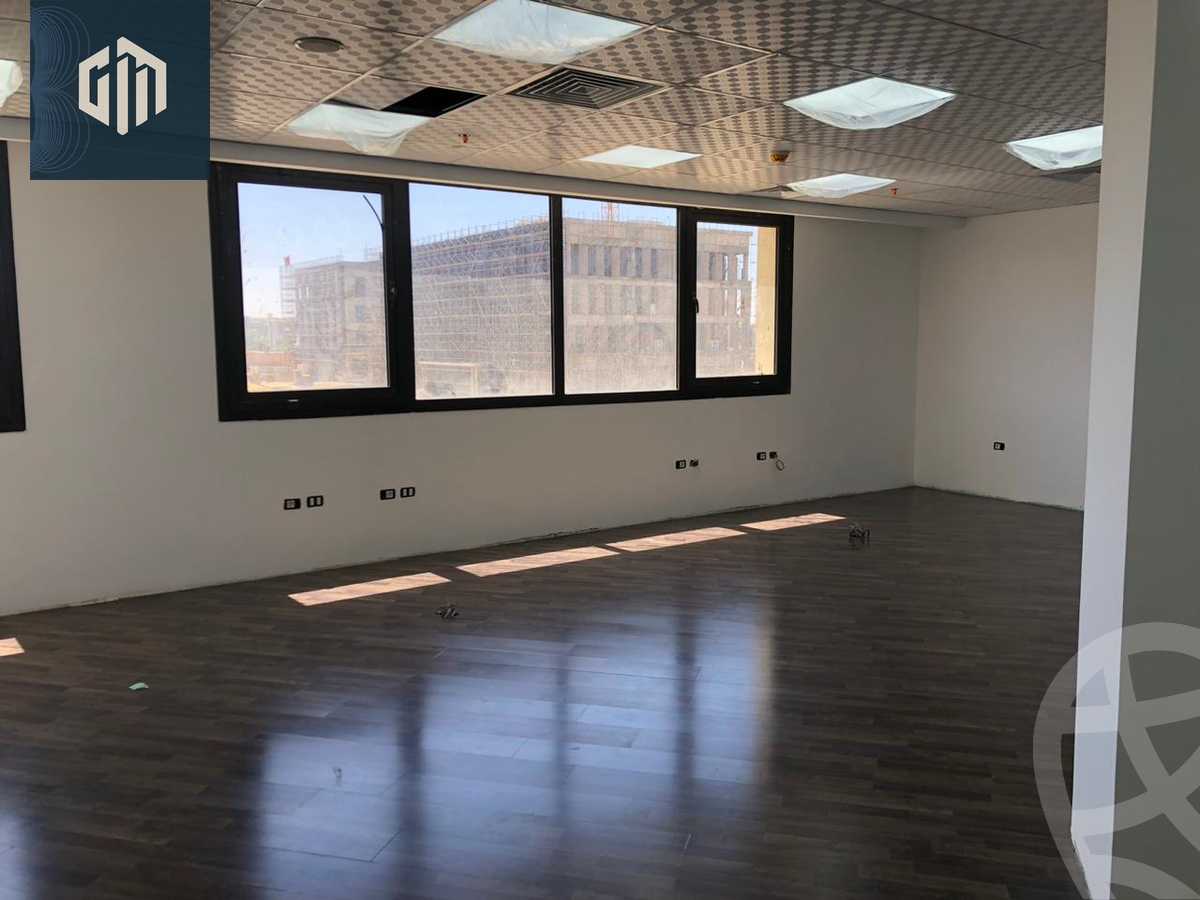 https://aqarmap.com.eg/en/listing/6190130-for-rent-cairo-new-cairo-compounds-hyde-park-centre-ville-hyde-park