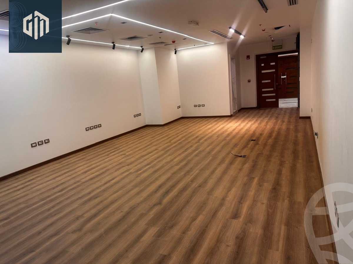 https://aqarmap.com.eg/ar/listing/6190480-for-sale-cairo-new-cairo-compounds-mivida-mivida-business-park-emaar