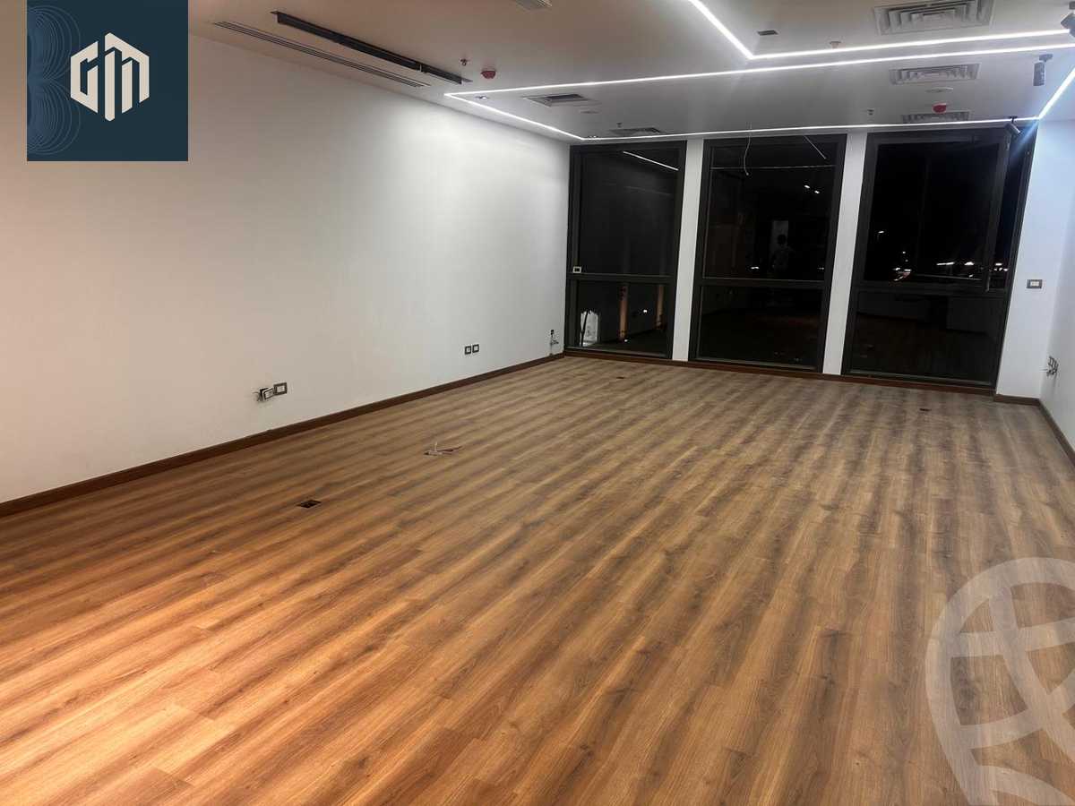 https://aqarmap.com.eg/ar/listing/6190480-for-sale-cairo-new-cairo-compounds-mivida-mivida-business-park-emaar