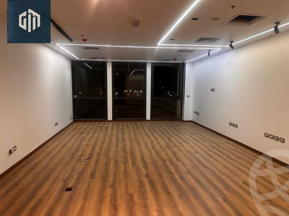 https://aqarmap.com.eg/ar/listing/6190480-for-sale-cairo-new-cairo-compounds-mivida-mivida-business-park-emaar