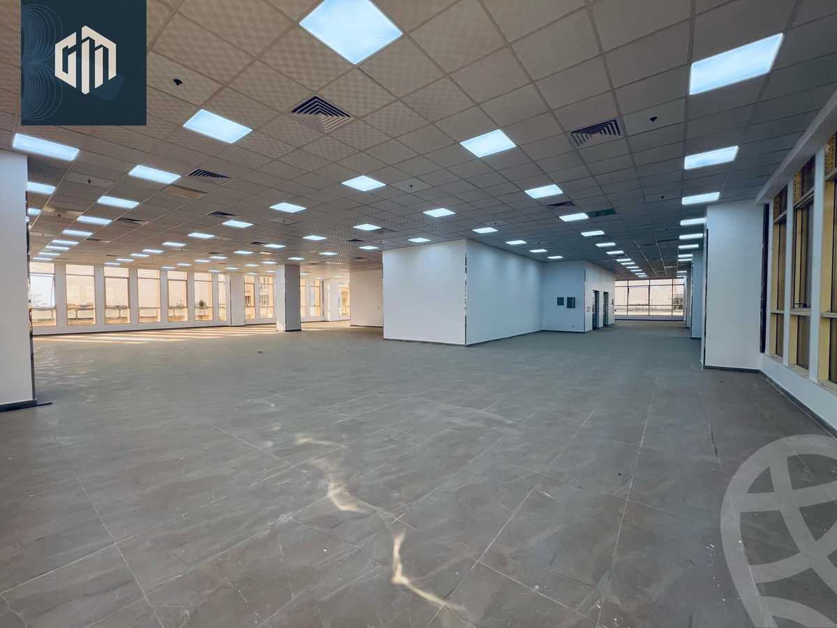 https://aqarmap.com.eg/ar/listing/6190986-for-rent-cairo-new-cairo-lrhb-city-phase-1-youssef-el-sebaey-st
