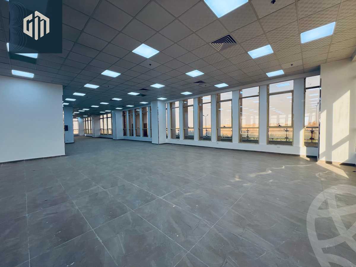 https://aqarmap.com.eg/ar/listing/6191028-for-rent-cairo-new-cairo-lrhb-city-phase-1-youssef-el-sebaey-st