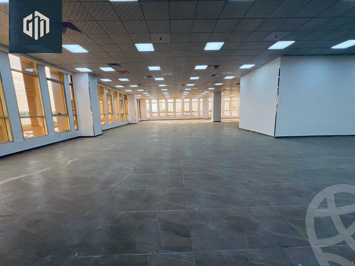 https://aqarmap.com.eg/ar/listing/6191028-for-rent-cairo-new-cairo-lrhb-city-phase-1-youssef-el-sebaey-st