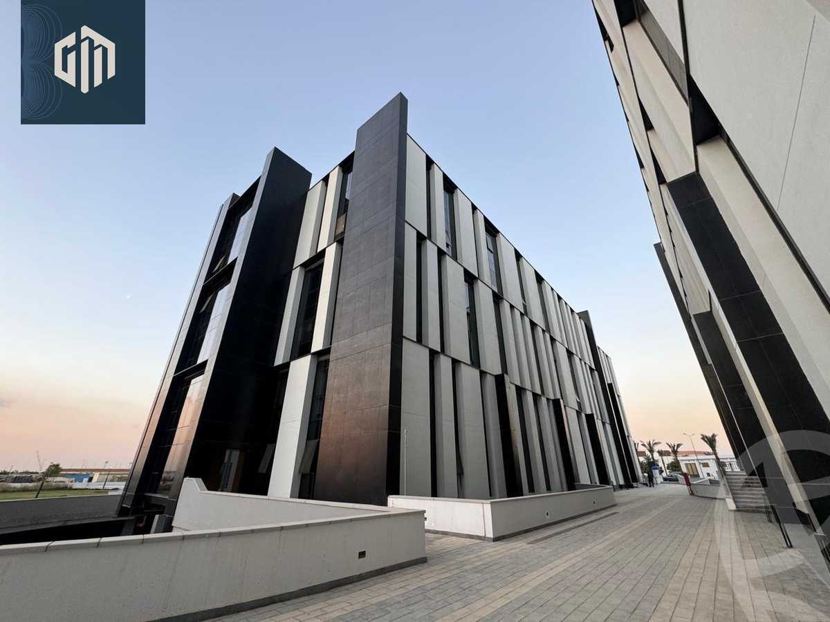 https://aqarmap.com.eg/en/listing/6198464-for-sale-cairo-new-cairo-compounds-hyde-park-centre-ville-hyde-park