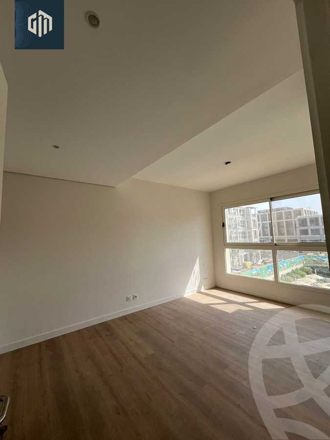 https://aqarmap.com.eg/ar/listing/6230438-for-rent-cairo-new-cairo-compounds-mivida-mivida-business-park-emaar