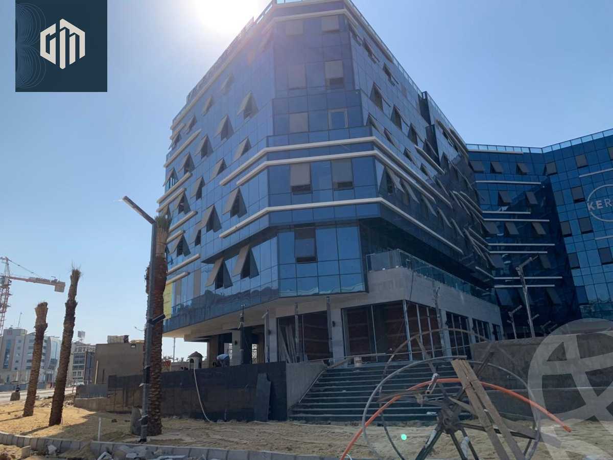 https://aqarmap.com.eg/ar/listing/6231530-for-rent-cairo-new-cairo-90th-street-south-teseen-st