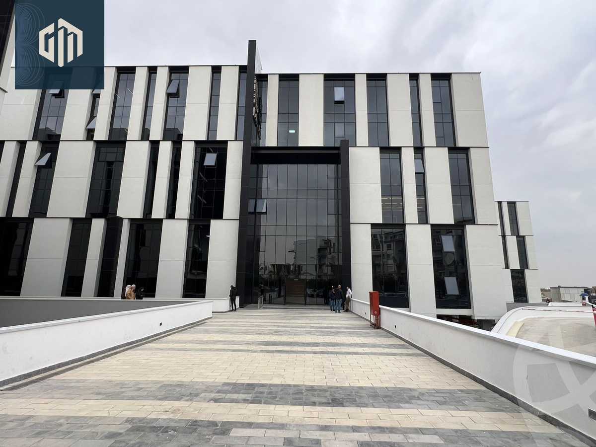 https://aqarmap.com.eg/en/listing/6234020-for-rent-cairo-new-cairo-compounds-hyde-park-park-corner-hyde-park