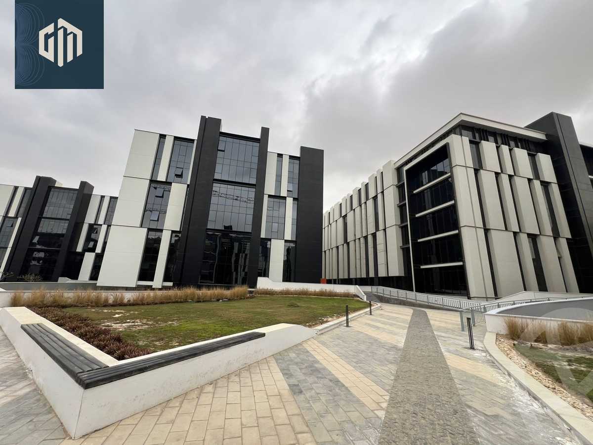 https://aqarmap.com.eg/ar/listing/6235566-for-rent-cairo-new-cairo-compounds-hyde-park-park-corner-hyde-park