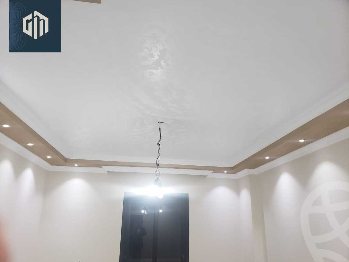 https://aqarmap.com.eg/ar/listing/6241280-for-rent-cairo-new-cairo-compounds-villette-kmbwnd-sky-kwndwz-swdyk-villette