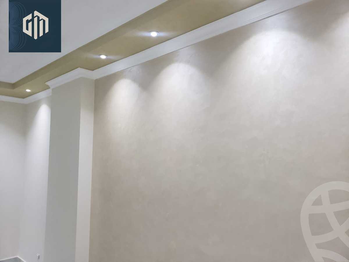 https://aqarmap.com.eg/ar/listing/6241280-for-rent-cairo-new-cairo-compounds-villette-kmbwnd-sky-kwndwz-swdyk-villette