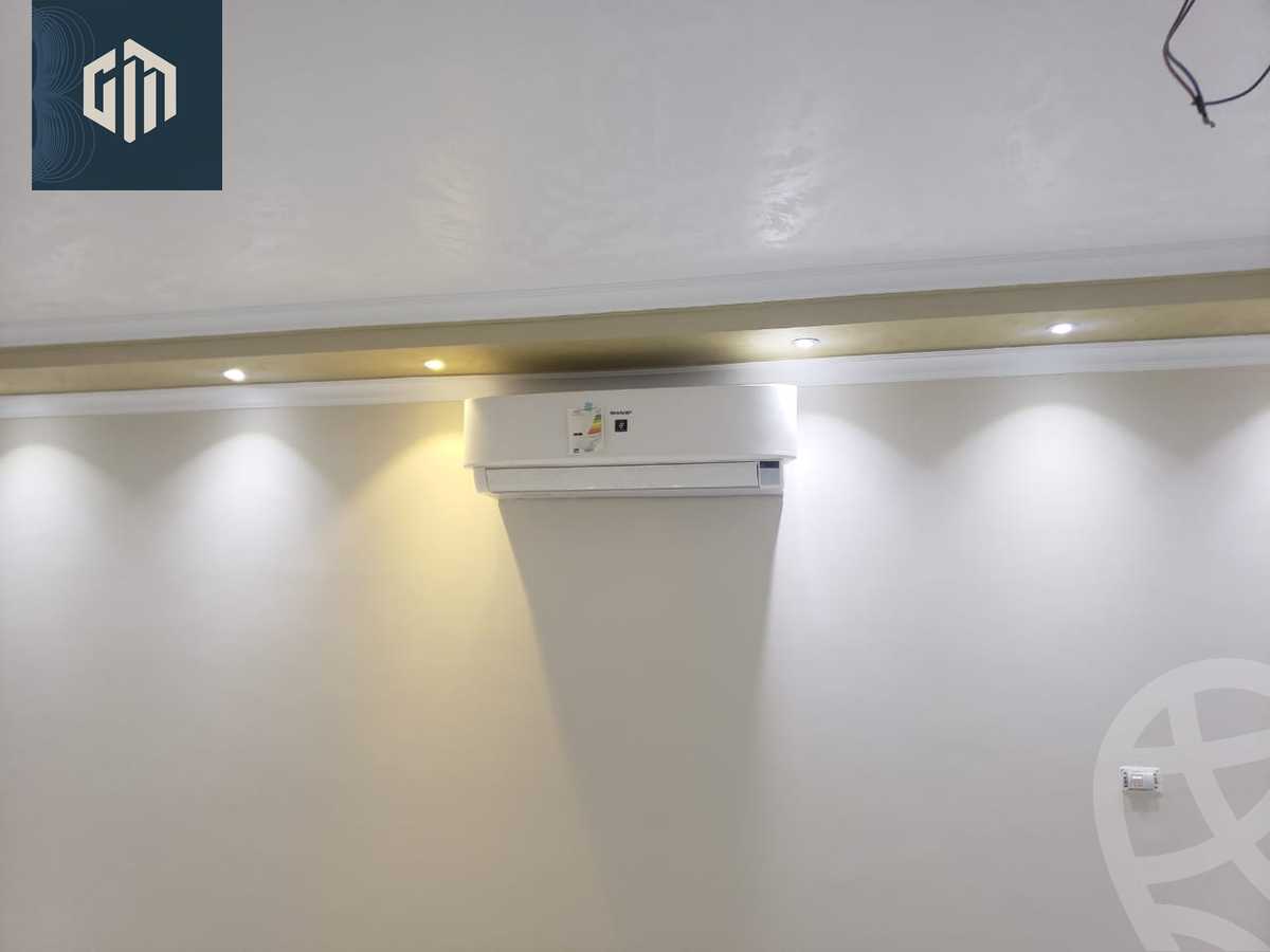 https://aqarmap.com.eg/ar/listing/6241280-for-rent-cairo-new-cairo-compounds-villette-kmbwnd-sky-kwndwz-swdyk-villette