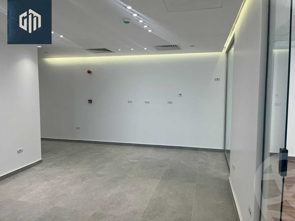 https://aqarmap.com.eg/ar/listing/6248959-for-sale-cairo-new-cairo-compounds-hyde-park-centre-ville-hyde-park