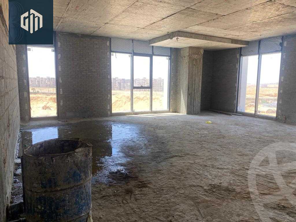 https://aqarmap.com.eg/ar/listing/6249292-for-rent-cairo-new-cairo-compounds-hyde-park-centre-ville-hyde-park