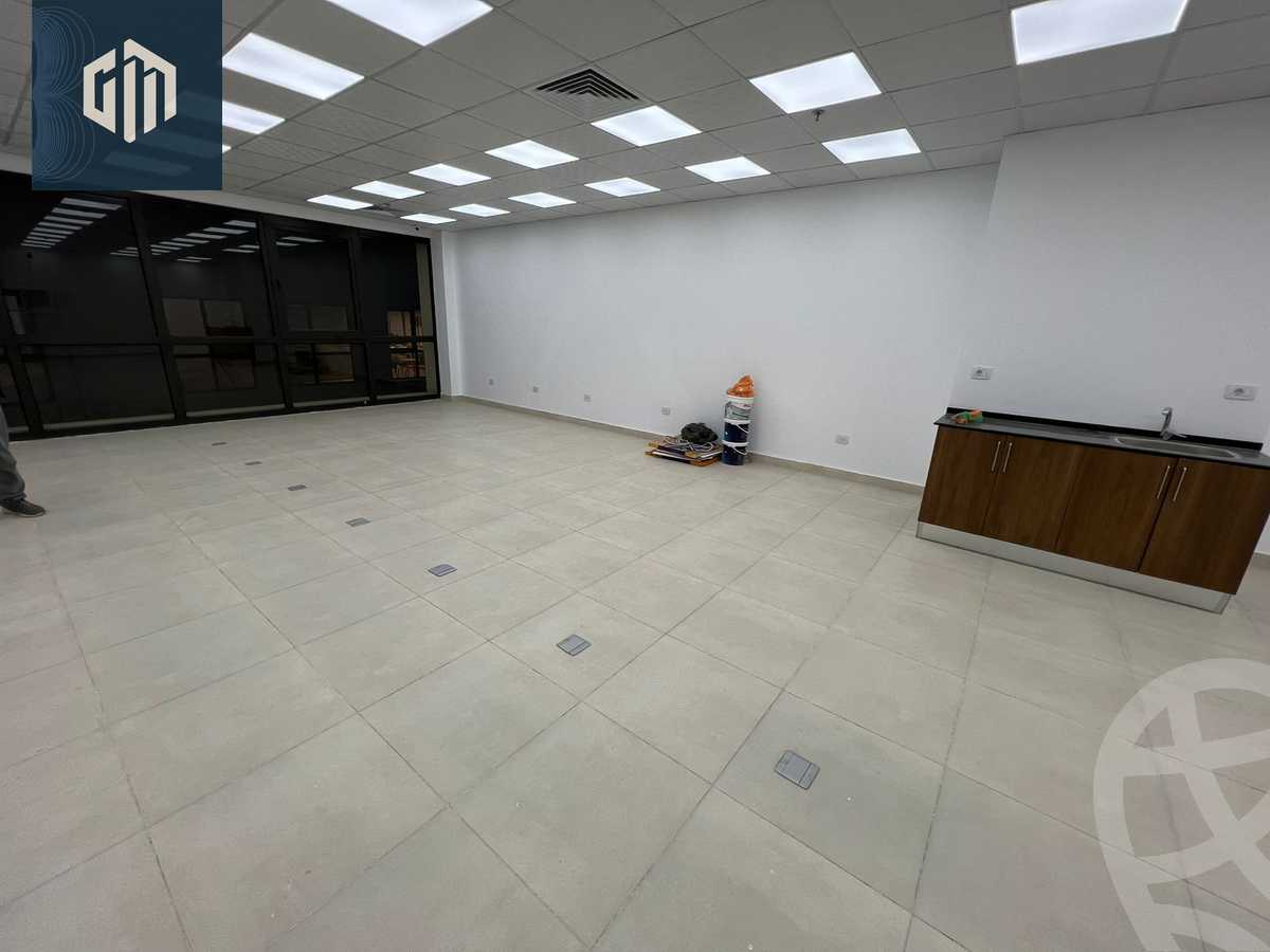 https://aqarmap.com.eg/ar/listing/6256586-for-rent-cairo-new-cairo-compounds-mivida-mivida-business-park-emaar