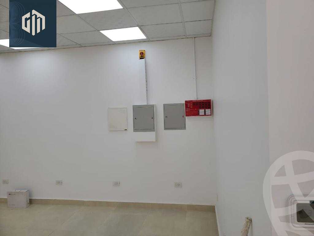 https://aqarmap.com.eg/ar/listing/6256586-for-rent-cairo-new-cairo-compounds-mivida-mivida-business-park-emaar
