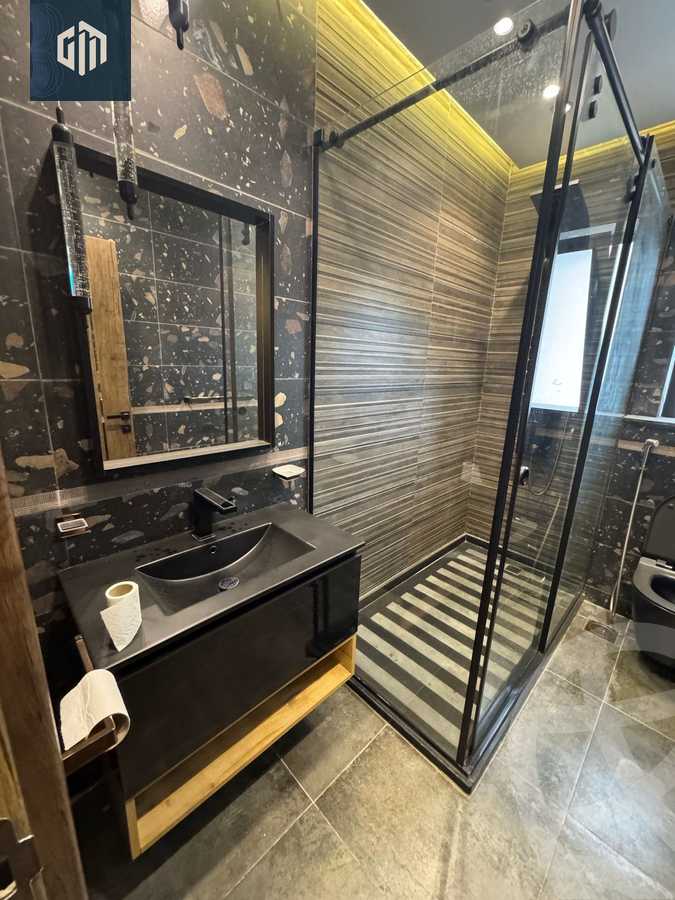 https://aqarmap.com.eg/en/listing/6259121-for-rent-cairo-new-cairo-compounds-lakeview-residence