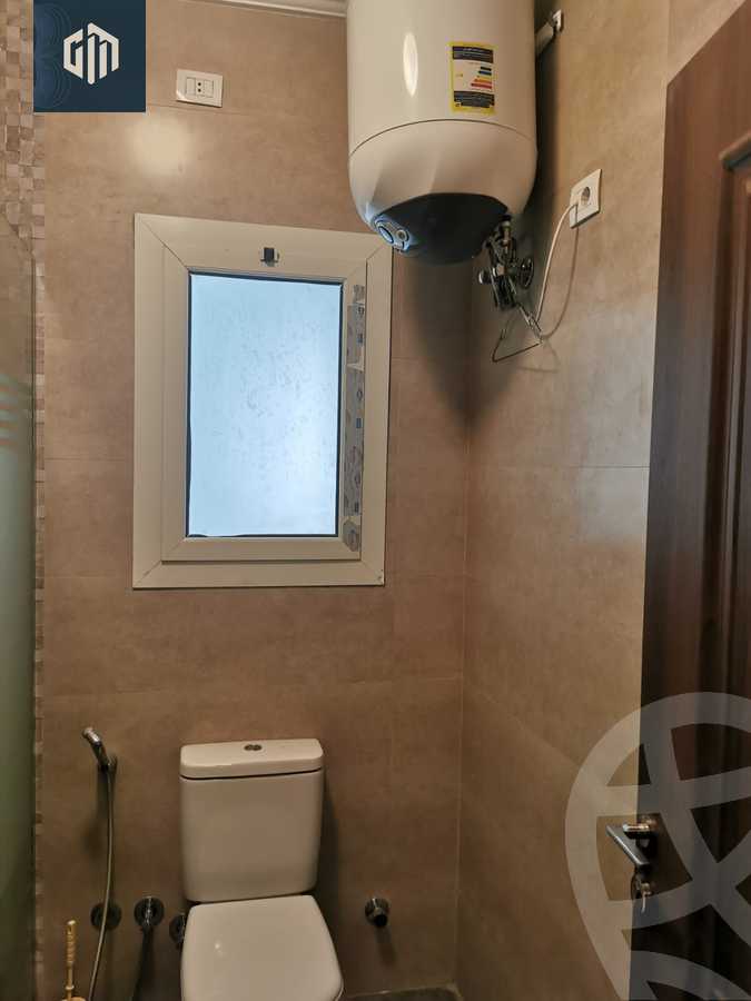 https://aqarmap.com.eg/en/listing/6262229-for-rent-cairo-new-cairo-compounds-mountain-view-hyde-park