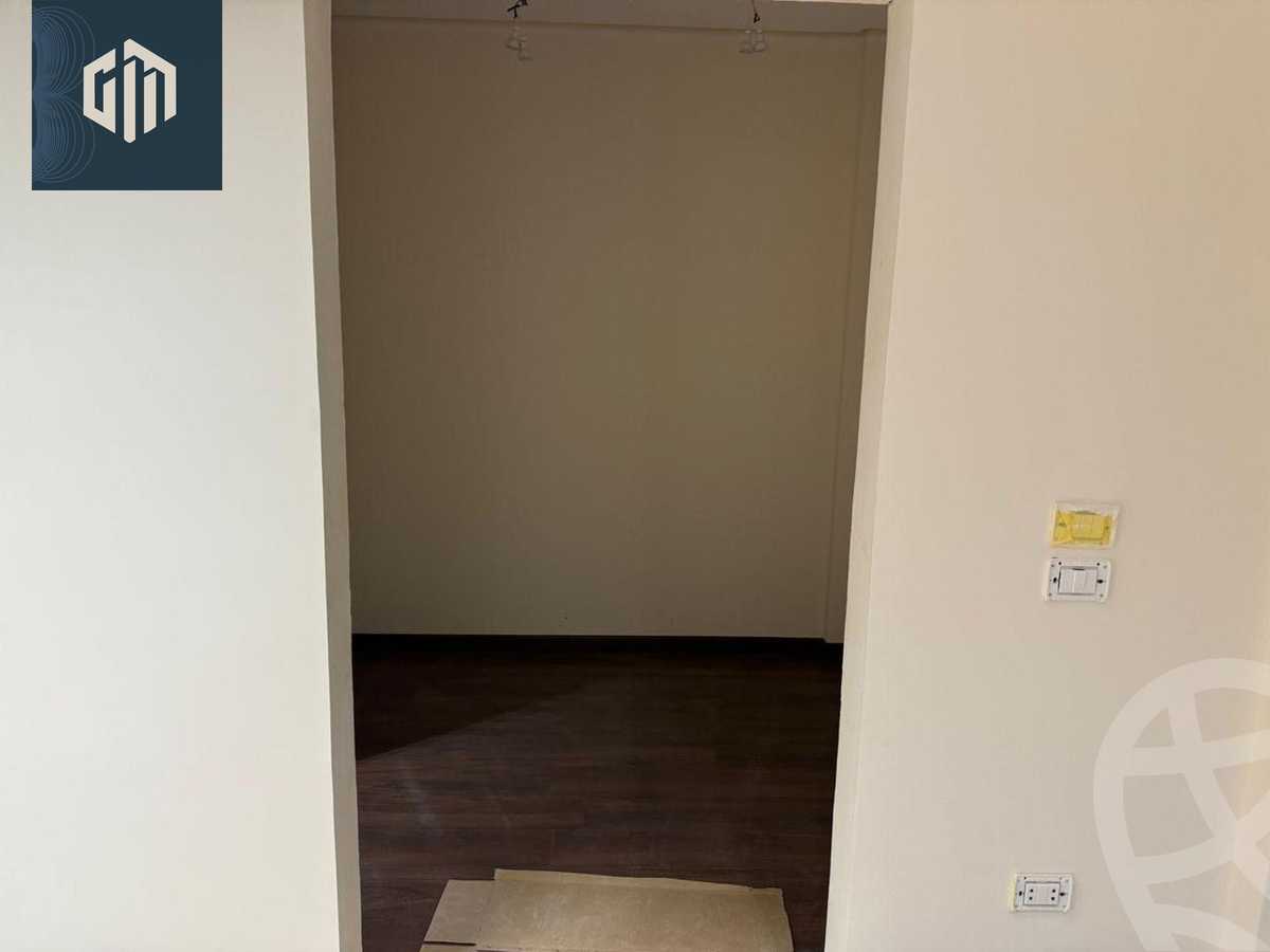 https://aqarmap.com.eg/ar/listing/6277140-for-rent-cairo-new-cairo-compounds-lakeview-residence