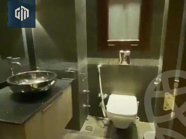 https://aqarmap.com.eg/ar/listing/6280111-for-rent-cairo-new-cairo-compounds-mivida-mivida-parcel