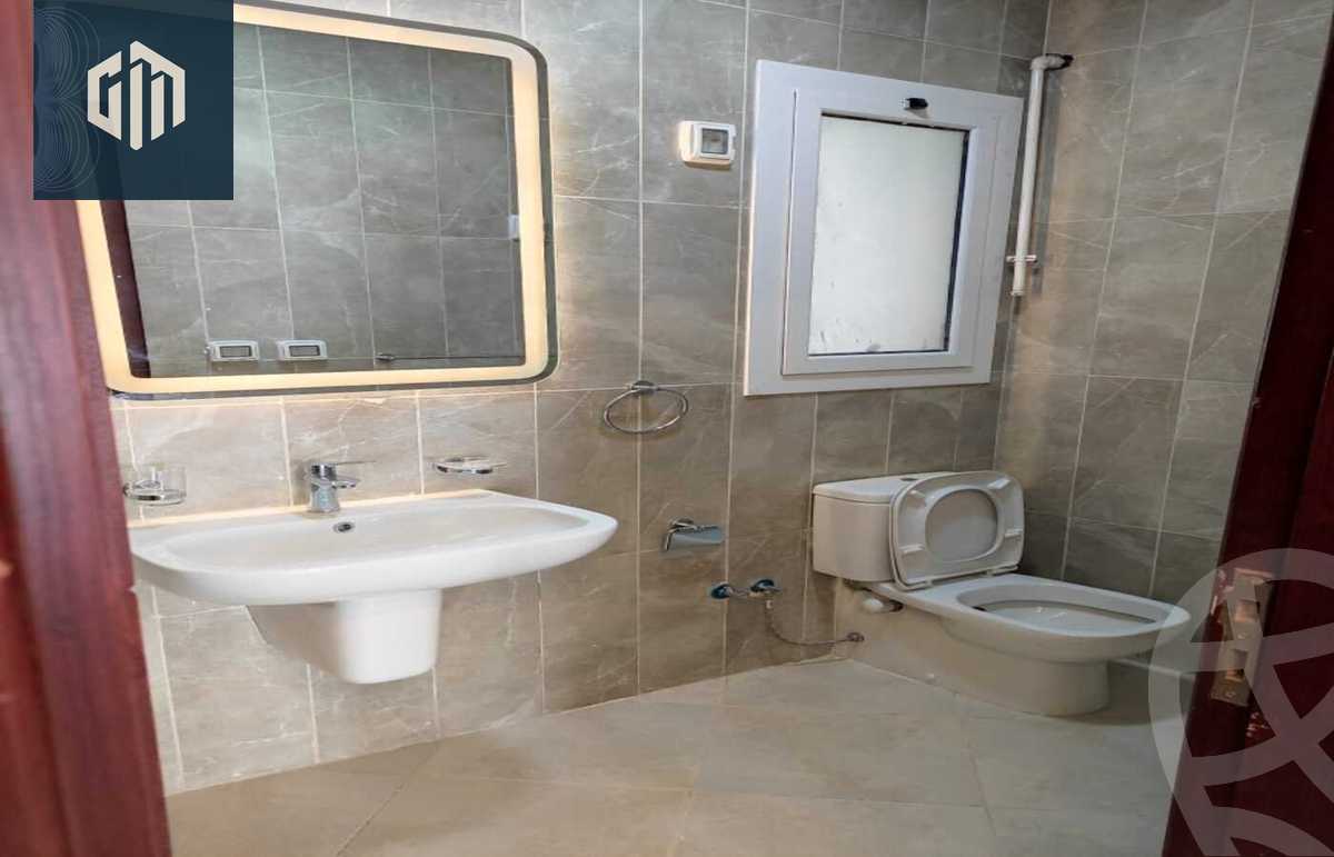https://aqarmap.com.eg/ar/listing/6283256-for-rent-cairo-new-cairo-compounds-hyde-park-centre-ville-hyde-park