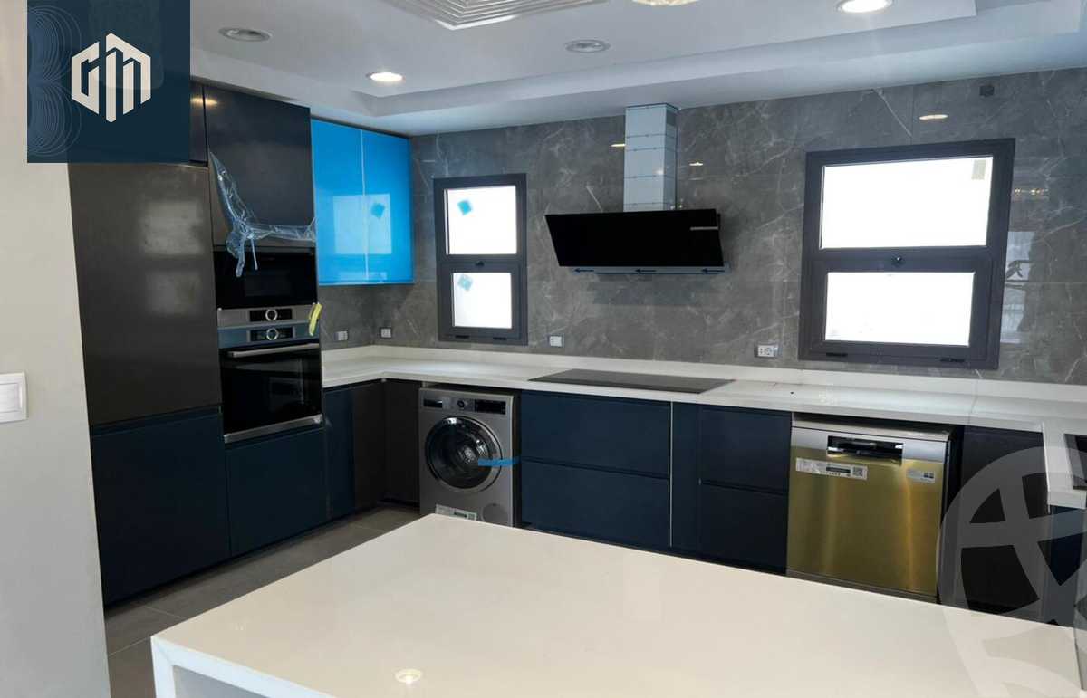 https://aqarmap.com.eg/ar/listing/6283256-for-rent-cairo-new-cairo-compounds-hyde-park-centre-ville-hyde-park