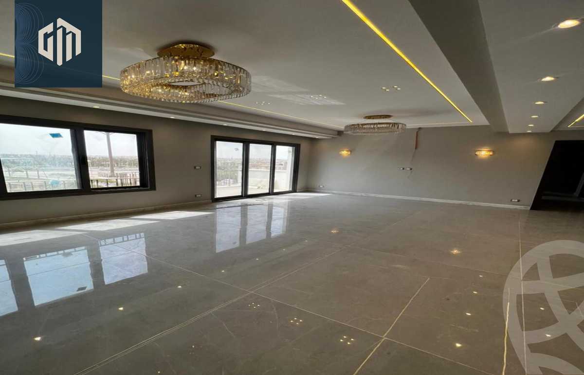 https://aqarmap.com.eg/ar/listing/6283256-for-rent-cairo-new-cairo-compounds-hyde-park-centre-ville-hyde-park