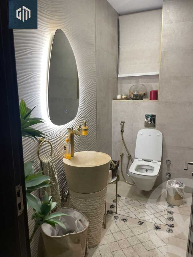 https://aqarmap.com.eg/ar/listing/6286279-for-rent-cairo-new-cairo-compounds-villette-kmbwnd-sky-kwndwz-swdyk-villette