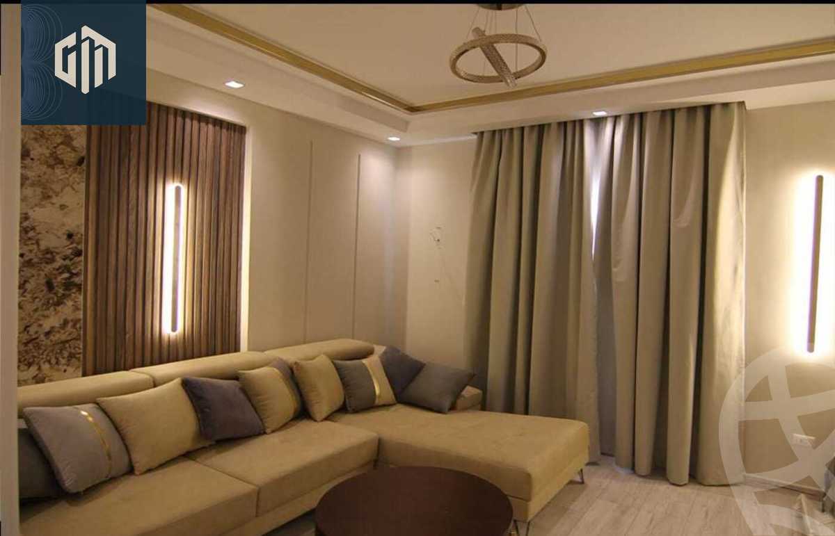 https://aqarmap.com.eg/ar/listing/6286234-for-sale-cairo-new-cairo-compounds-hyde-park-park-corner-hyde-park